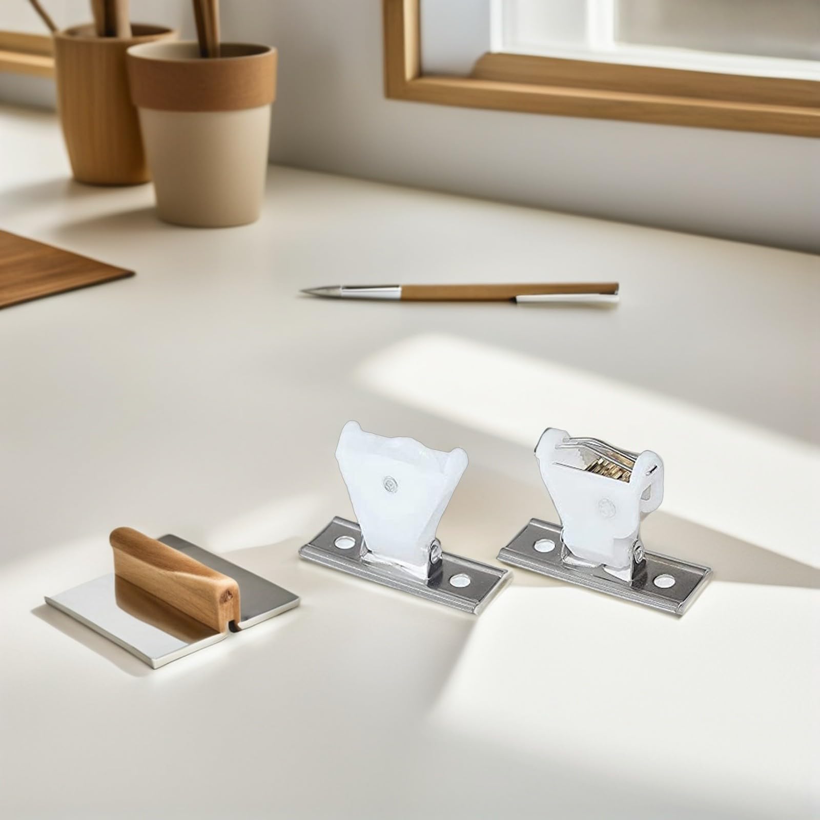 Housoutil Set Fermacorda per Tende Romane e Veneziane in Plastica Bianca Design Raffinato per Fissaggio Tende Domestiche Senza Corda