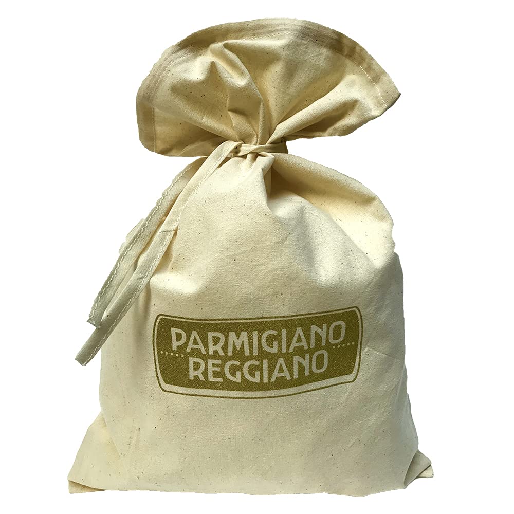 Die beste Parmigiano Reggiano von Italie, Landwirtschaftsbetrieb Bonat, 7 Jahre gereift, 2 Stücke von 500 gr, vakuumverpackt, in einem Frischhaltebeutel aus Baumwolle
