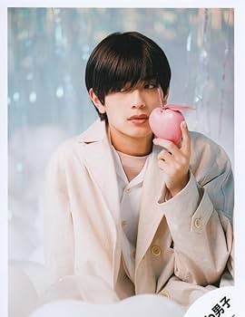 Amazon.co.jp: なにわ男子 公式 生 写真（高橋恭平）J01345 : おもちゃ