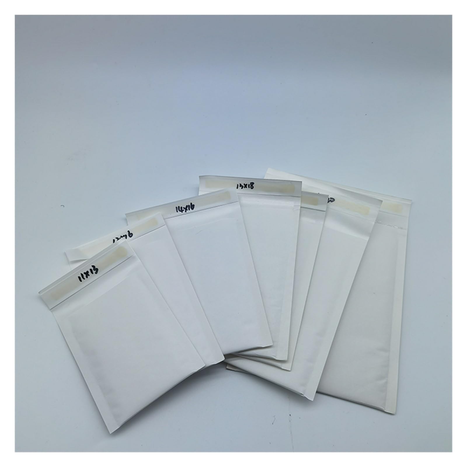 Koperty bąbelkowe, folia bąbelkowa, biały papier pakowy, bąbelki, 100 szt. kopert wyściełanych kopert do mobilnych toreb wysyłkowych, opakowanie (14 cm x 16 cm, 100 szt.)