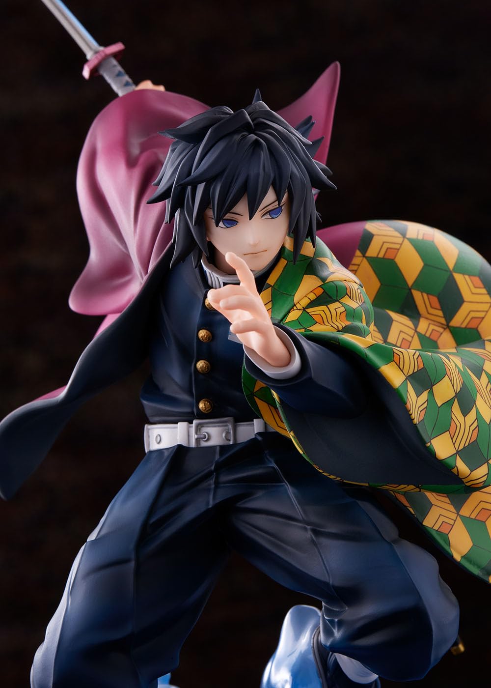 Amazon | ベルファイン 鬼滅の刃 冨岡義勇 1/8スケール PVC製 塗装済み 