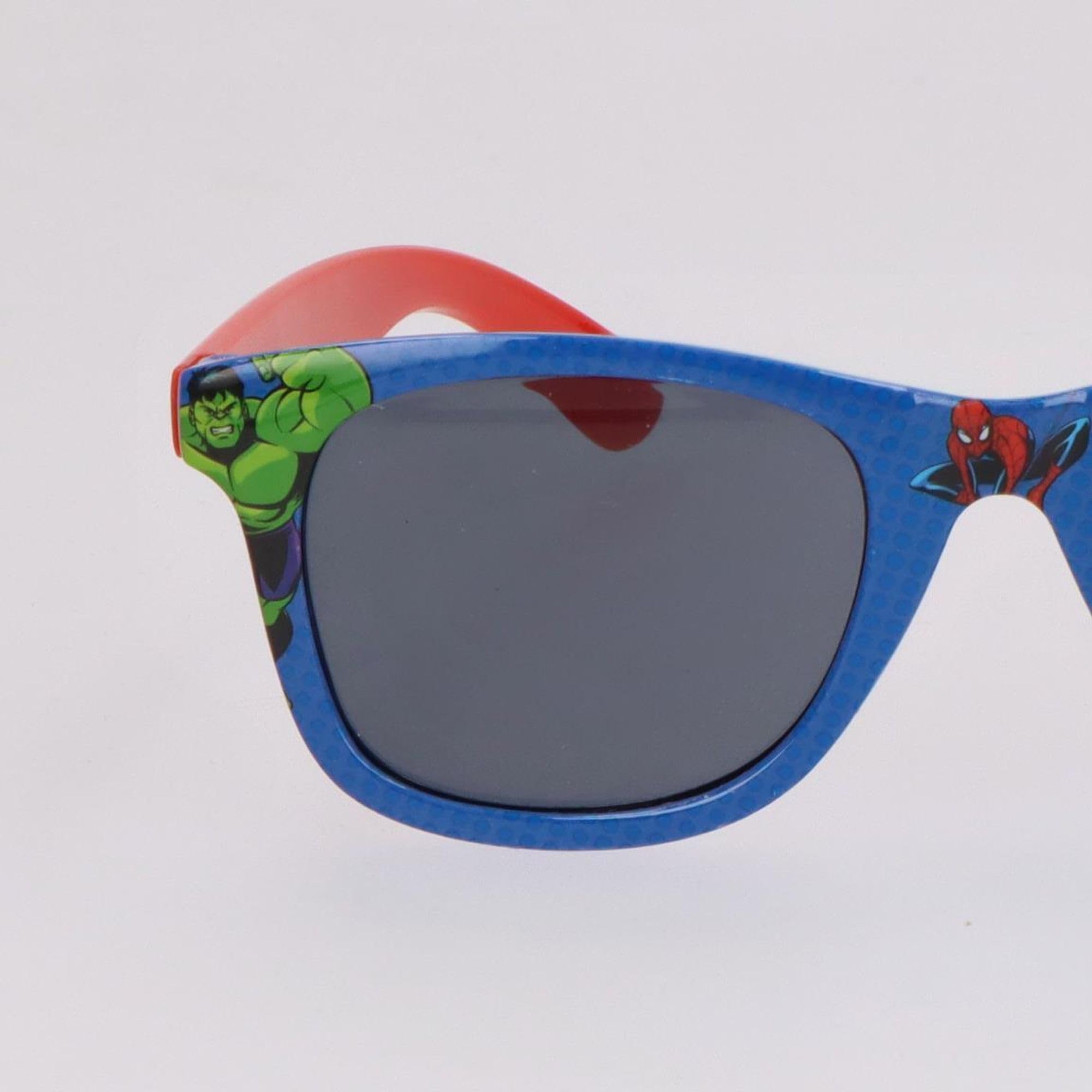 Gorra y Gafas de Sol Marvel Set Niños Original - Gorra Infantil Ajustable y Gafas de Sol UV400 Protección Solar Diseño Avengers, Complementos Verano Niño y Niña para Playa y Piscina