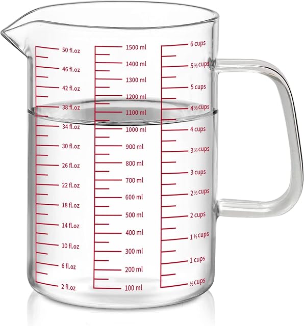 Luvan 1.5L/6 Cup Glass Measuring Jug, Easy to Read with 3 Measurement Scales (Ml/Oz/Cup), Insulated Handle and V-Shaped Spout, High Borosilicate Glass Measuring Jug, Ideal for Kitchen or Restaurant