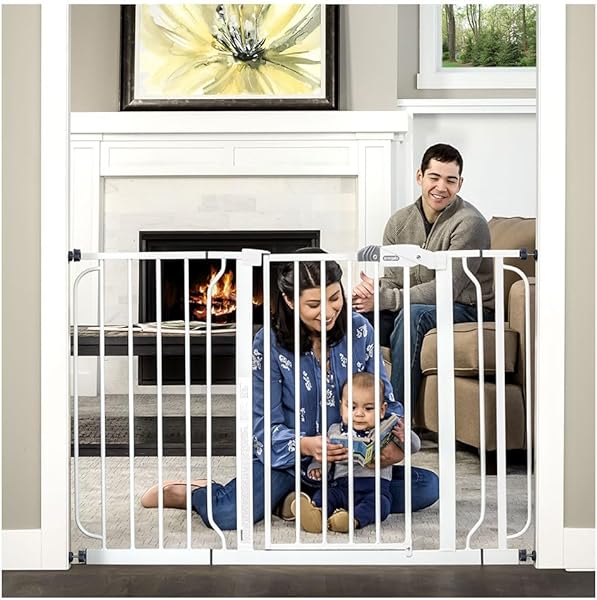 Regalo Safety Gate 29-49" Extra Wide 1