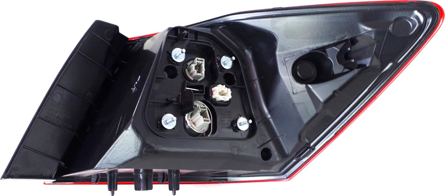 Evan Fischer Driver Side Outer Tail Light Assembly Compatible with 2016-2017 Honda Accord Sedan