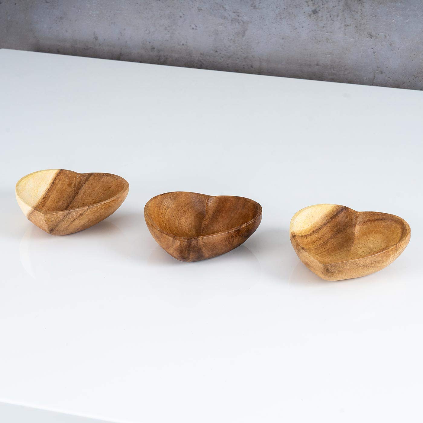 levandeo Set of 3 Bowls Acacia 10x3cm Heart Wooden Design Bowl Fruit levandeo Set of 3 Bowls Acacia 10x3cm Heart Wooden Design Bowl Fruit