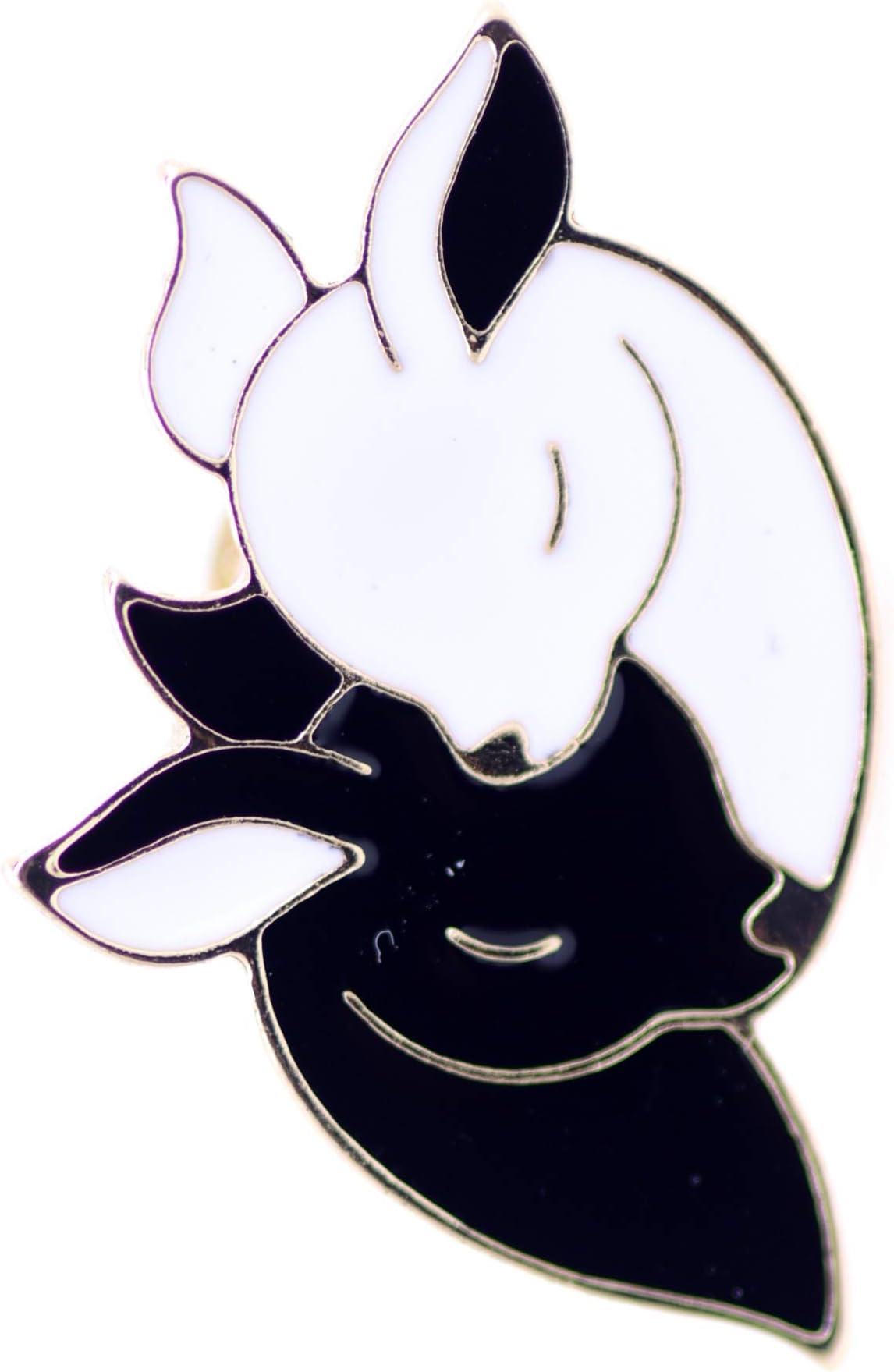 Lizzyoftheflowers - Black and White Enamel Cuddling Deer pin Badge/Brooch
