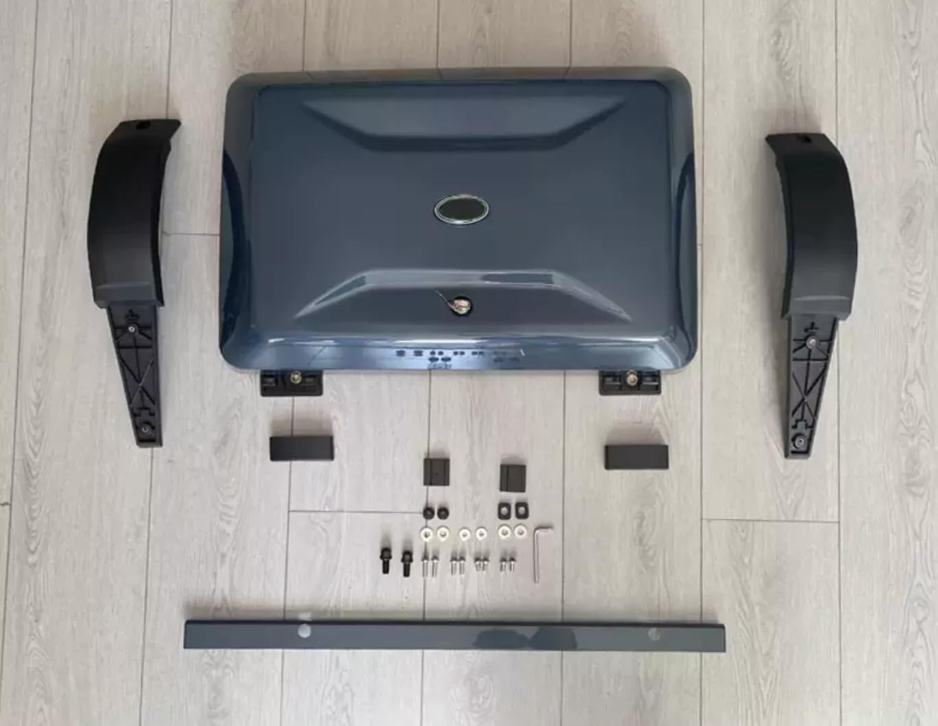 Exterior Side Mounted Gear Box Carrier for LR Defender 110 2020-2024 Tasman Blue