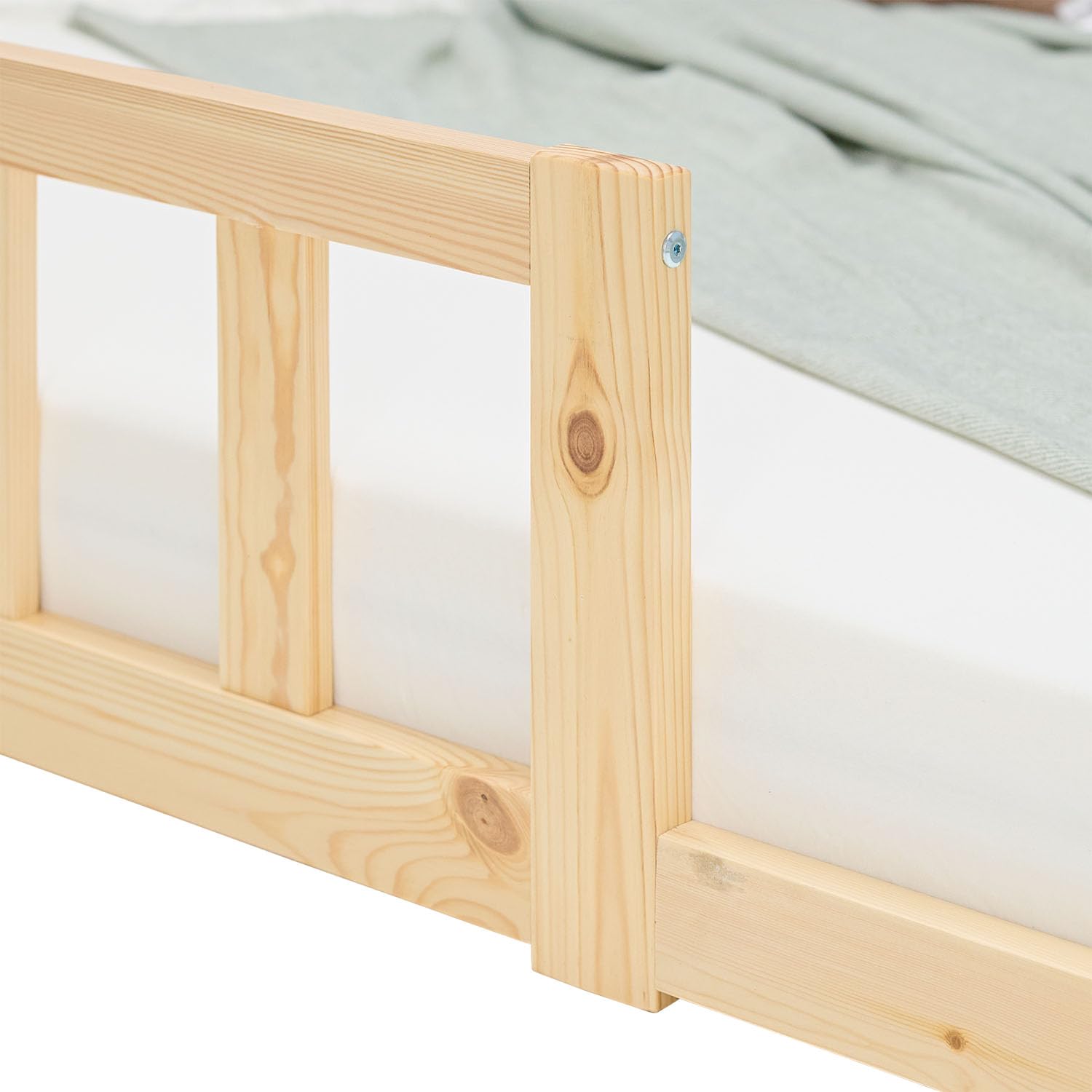 Homestyle4u Lit de sol, 120 x 200 cm, naturel, Montessori en bois, pour enfant, avec protection anti-chute, sommier à lattes