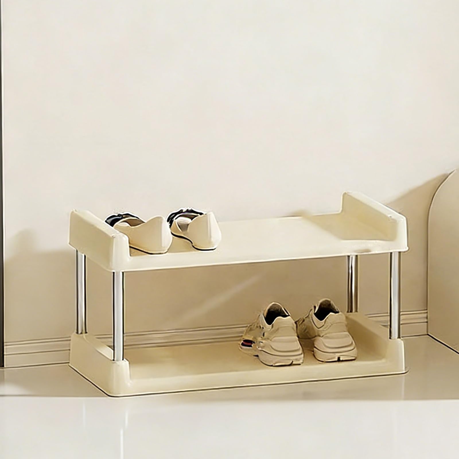 Étagère à chaussures petite taille pour en finir avec le désordre du placard
