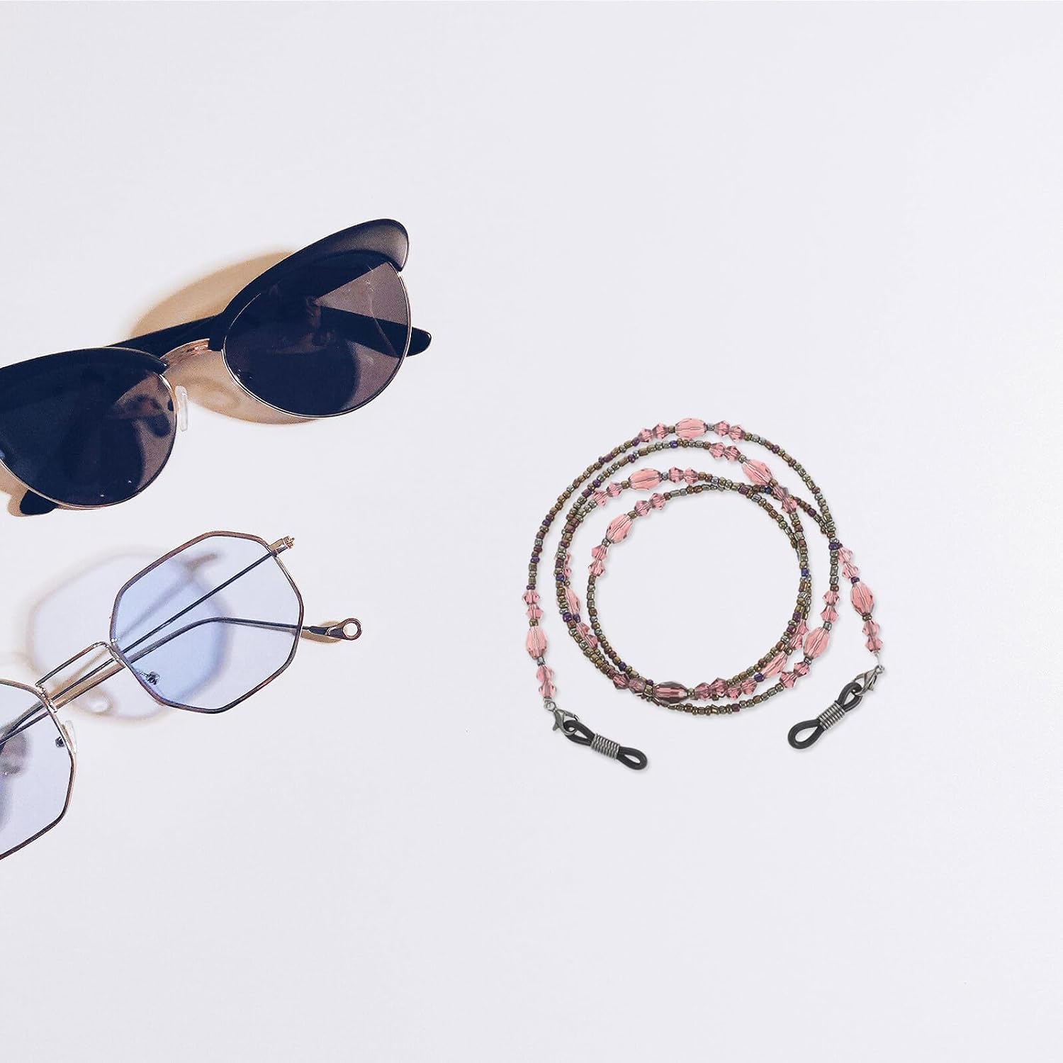 VALICLUD Retro Beaded Eyeglass Chain Necklace, Anti-slip Glasses Neck Holder Strap for Men and Women, Stylish Sunglasses Accessories for Reading and Daily Use
