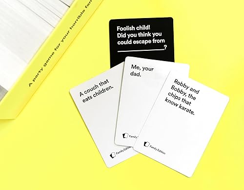 Miniatura 2 de Cards Against Humanity: Edición familiar • A partir de 8 años • Un juego de fiesta para tu horrible familia