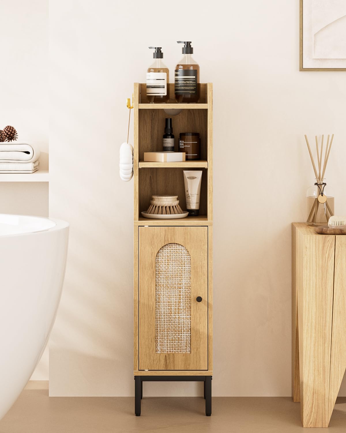 HEYZOEY Armario de baño estrecho de pie, armarios altos de baño con puerta, armario estrecho para baño, cocina, salón, dormitorio, balcón u oficina, ratán negro