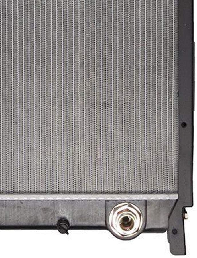 Sunbelt Heavy Duty Radiator Compatible with Hino 238, 258LP, 268, 338 2005-2010 7.7L