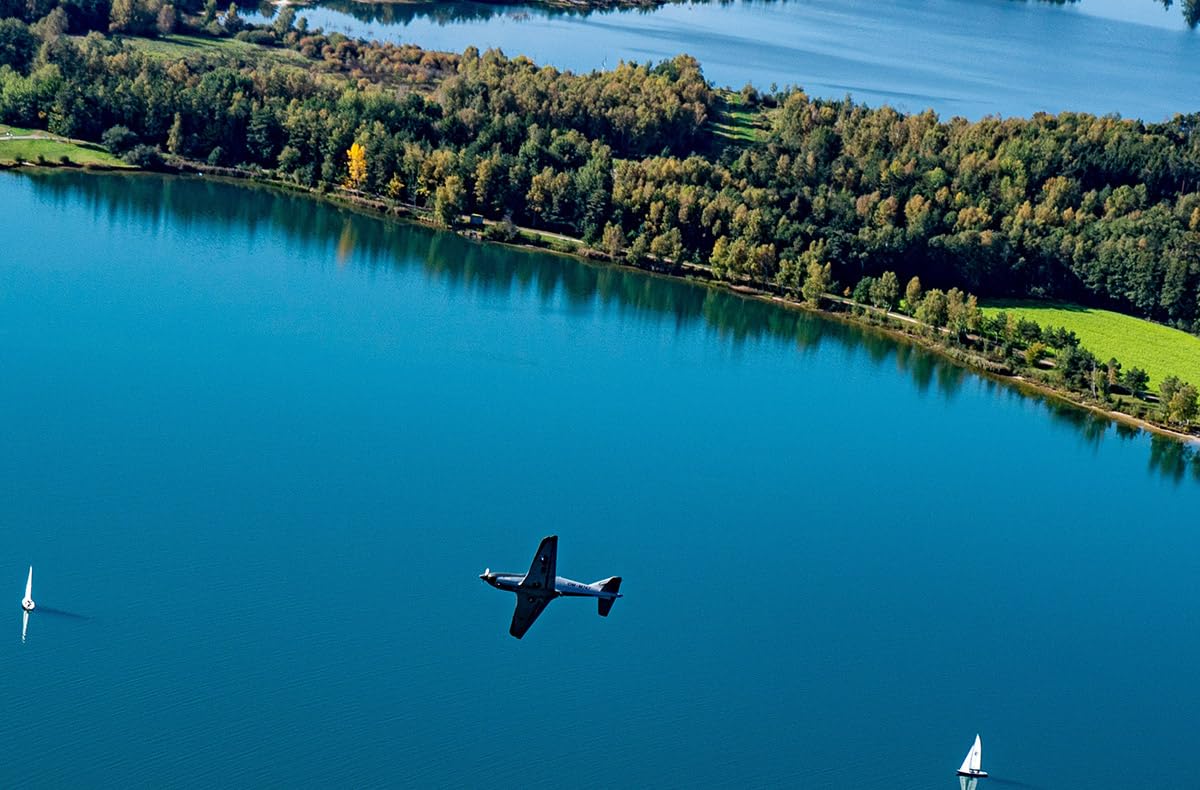 JOCHEN SCHWEIZER Geschenkgutschein: Jet-Trainer selber fliegen Bruck i.d. OPf. (60 Min.)