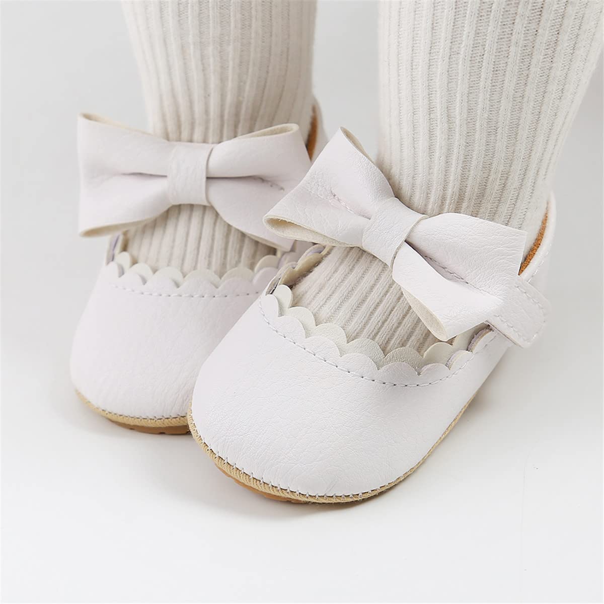 LAFEGEN Zapatos para bebé niña cuero sintético, suela de goma antideslizante para recién nacidos y niños pequeños, 12 blanco, 12-18 mois