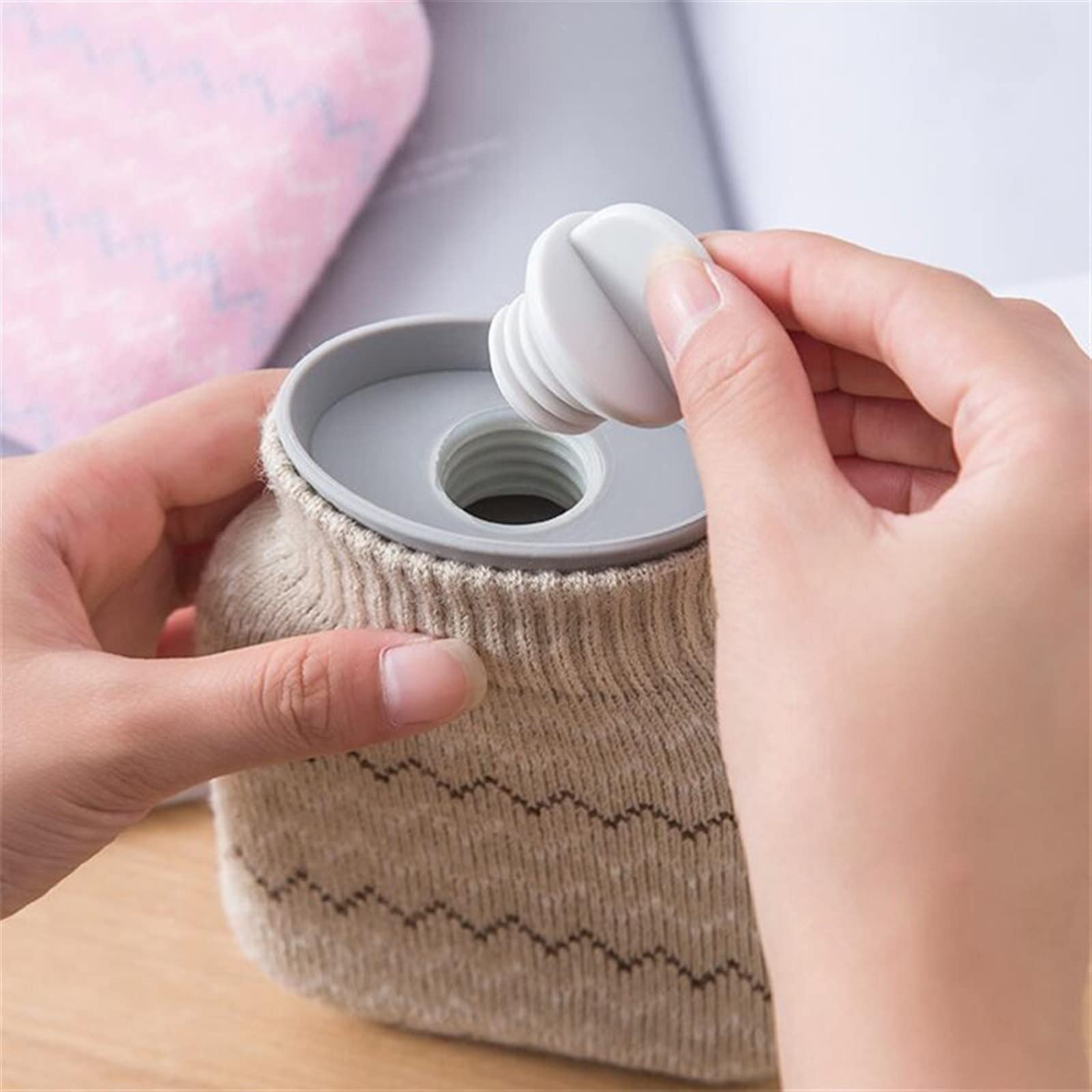 Botella de agua caliente Inyección Calentador manos a prueba explosiones Bolsa portátil for estudiantes invierno/Rosa(Light Gray)