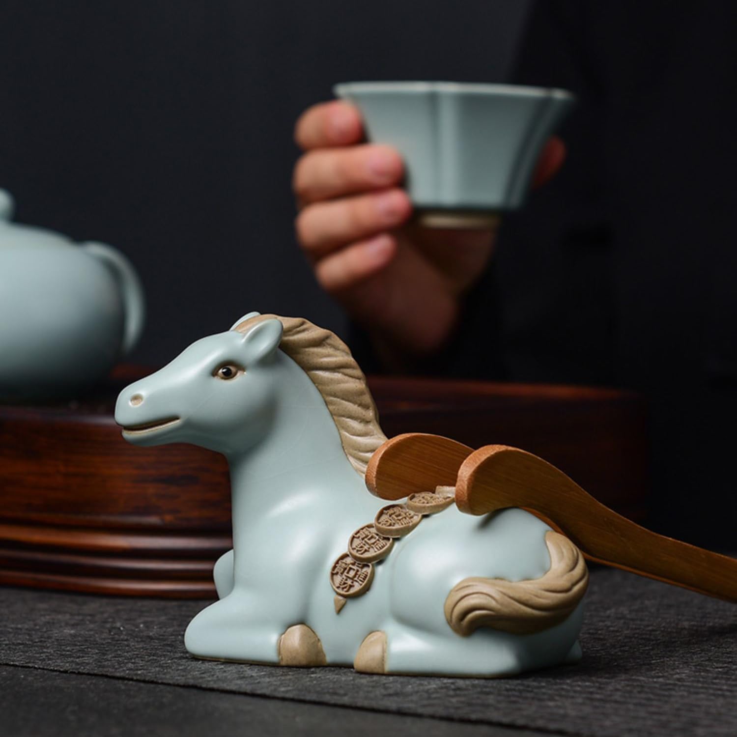 figurki zwierzątek， Ceramiczna figurka konia, ozdoba na biurko, zestaw do herbaty, akcesoria do rękodzieła, dekoracja stołu, prezenty
