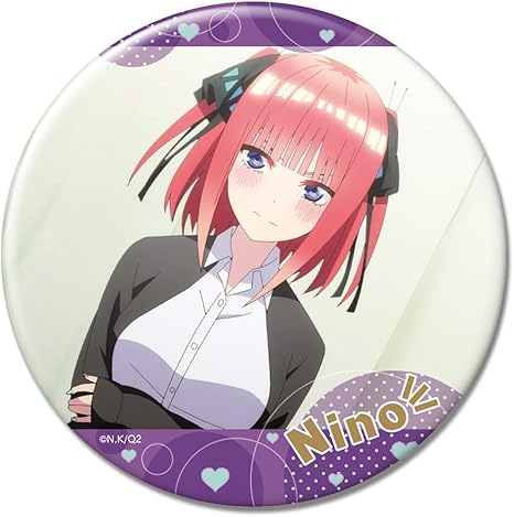 Amazon 五等分の花嫁 缶バッジ デザイン07 中野二乃 B バッジ おもちゃ