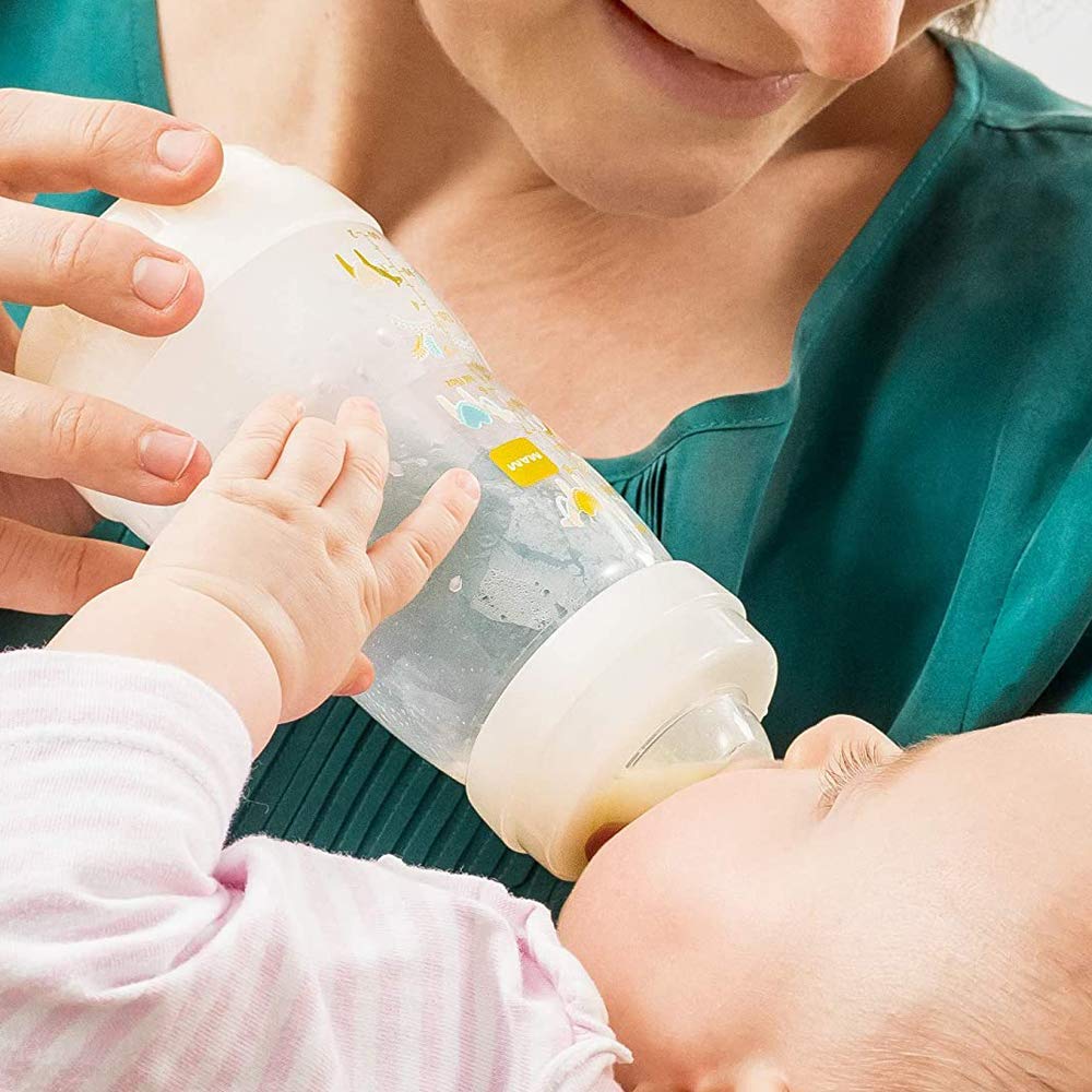 MAM Botella anticólicos, 260 ml, 4 unidades, incluye 8 tetinas, tamaño 1 y 2 desde el nacimiento