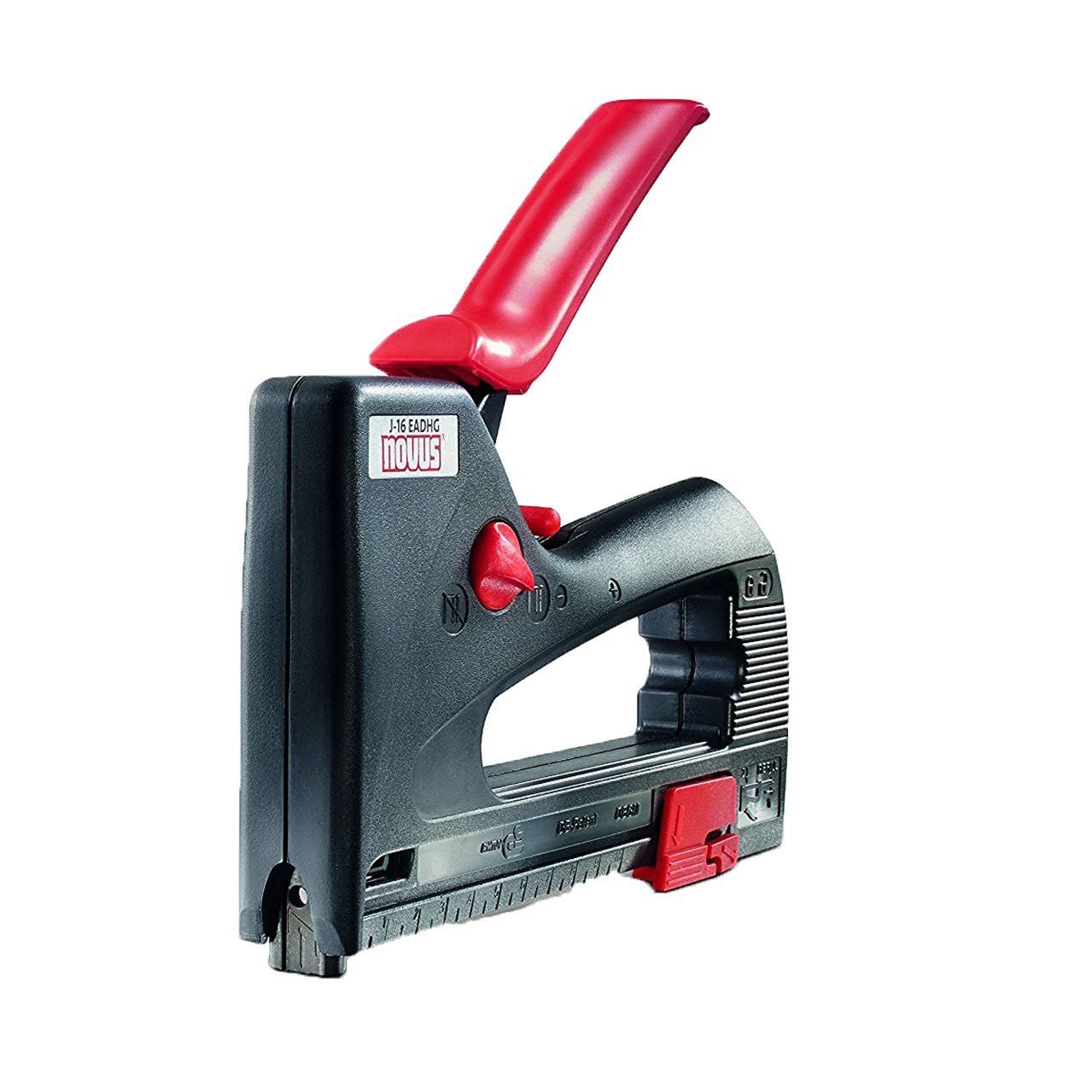 Q-CONNECT nietmachine, metaal, half strip, 25 blad, rood One-Stop
