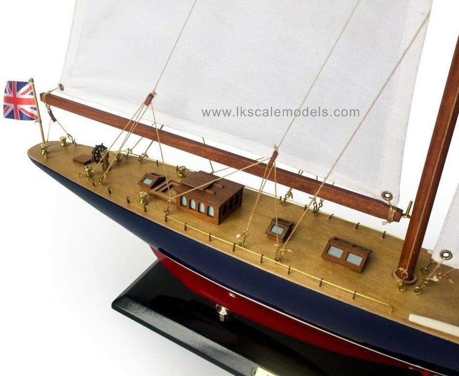 LK Wooden Endeavor Model Sailboat Decoration 27"