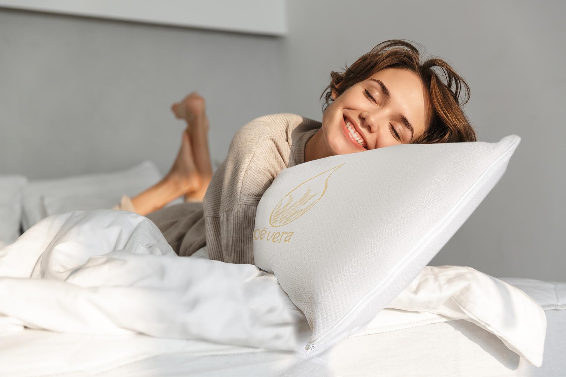 Suave Luna Almohada con memoria de forma Aloe Vera | 70 x 40 cm - Belnou