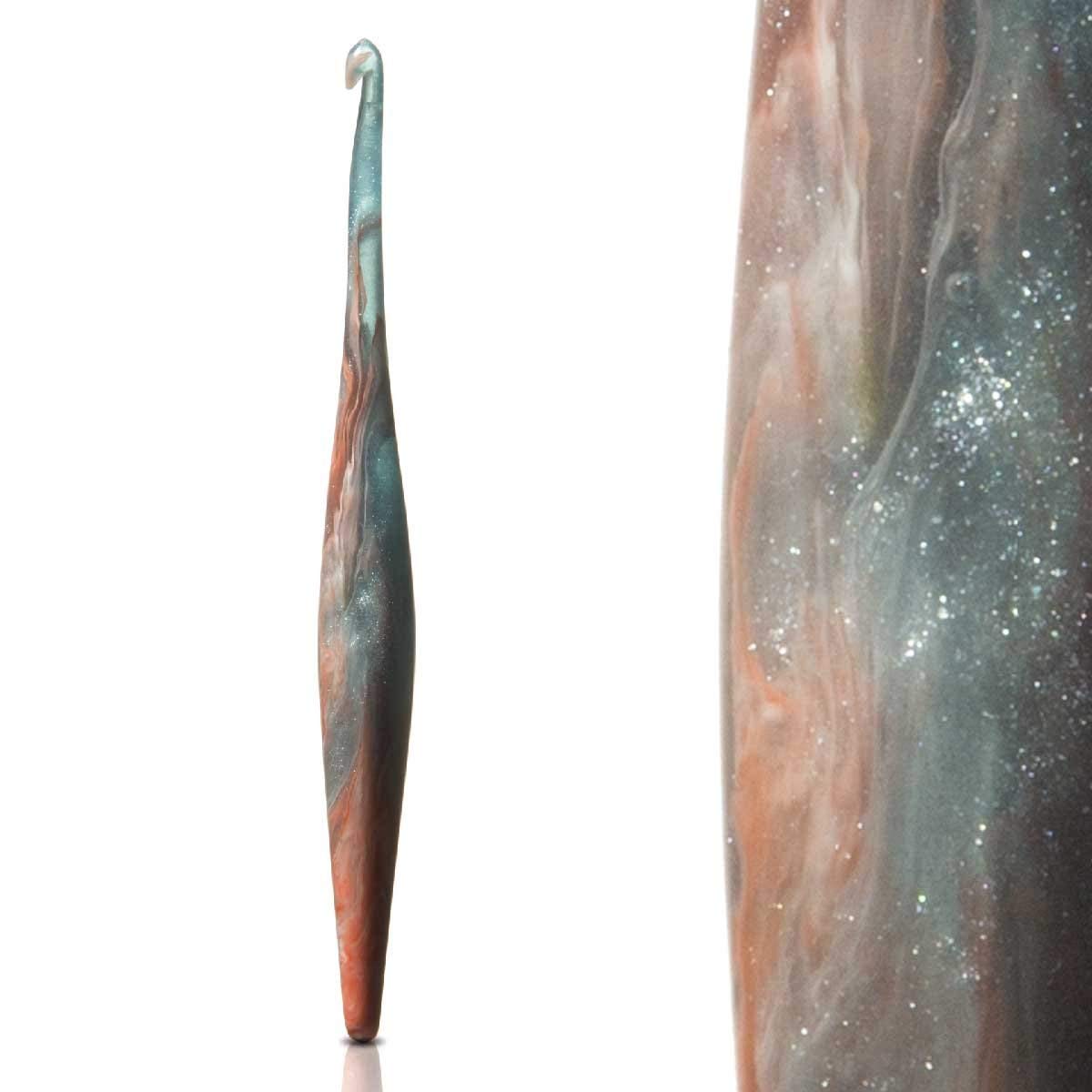 Furls Crochet Hook, Andromeda Streamline Galaxy, Ergonomic Handle Crochet Hooks 7" (Streamline - Andromeda, N - 9.00MM) — view 2
