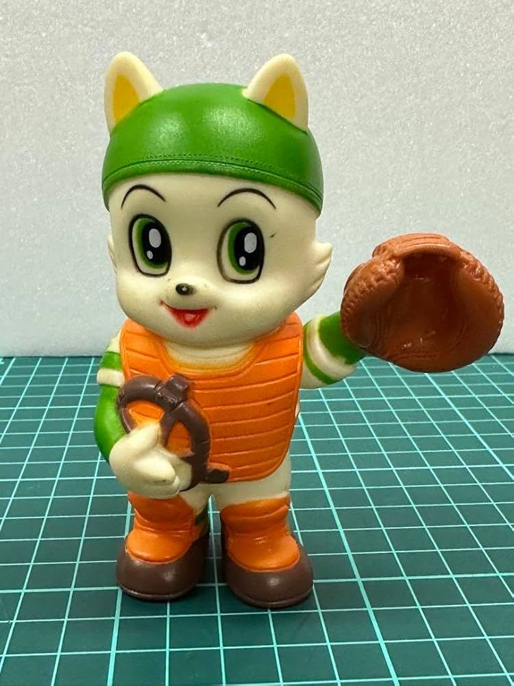 三和銀行　ワンサくん貯金箱　4個セット Amazon.co.jp: 三和銀行 ワンサくん 貯金箱 5個セット : おもちゃ