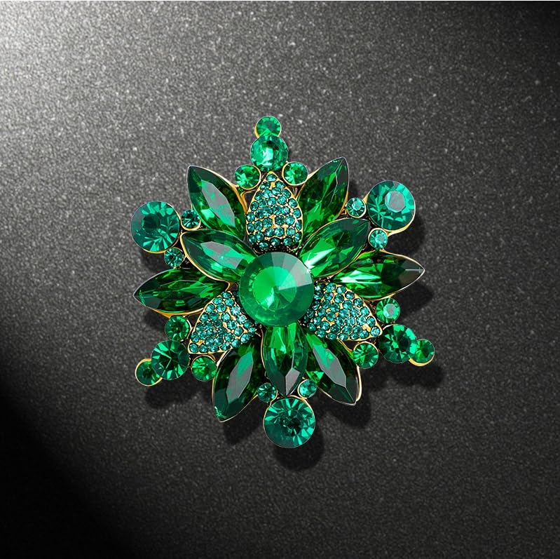 Image of Snowflake Brooch Pin for Women Girls Rhinestone CZ Winter Flower Lapel Pins Christmas Brooch Corsage Badge Pin Cloth Dress Accessories Jewelry for Christmas