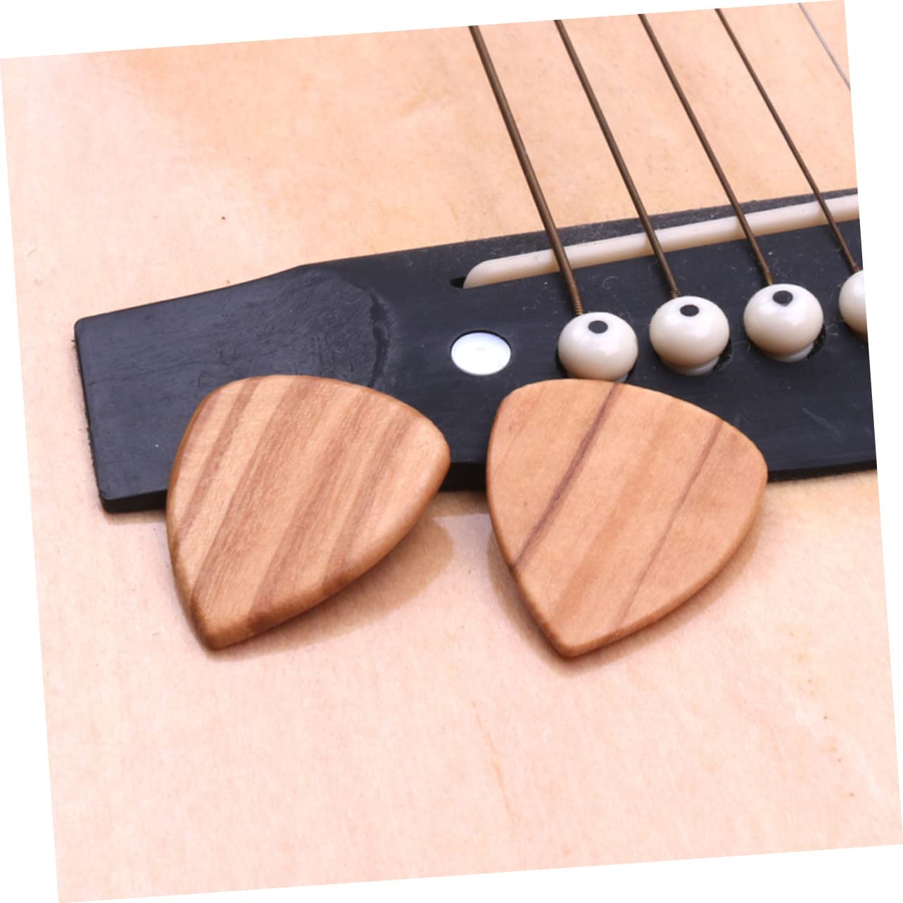VICASKY 16pezzi Plettro Per Chitarra Elettrica e Folk Accessori Pratici Per Musicisti Per Ukulele e