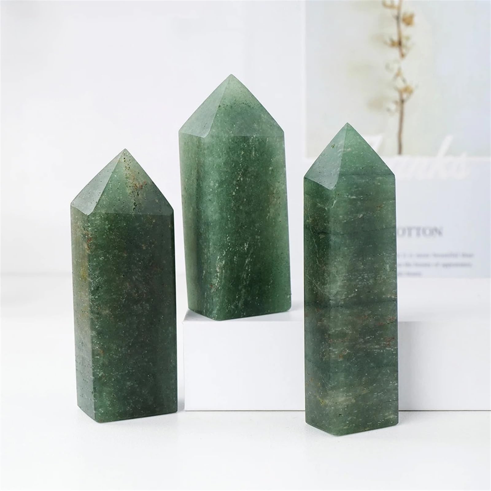 Kristallornamente Natürlicher Edelstein, grüner Erdbeerquarz, Kristallspitze, heilender Energiestein, Heimdekoration, Reiki, poliertes Kunsthandwerk Wunderschöner Kristall(100-150g)