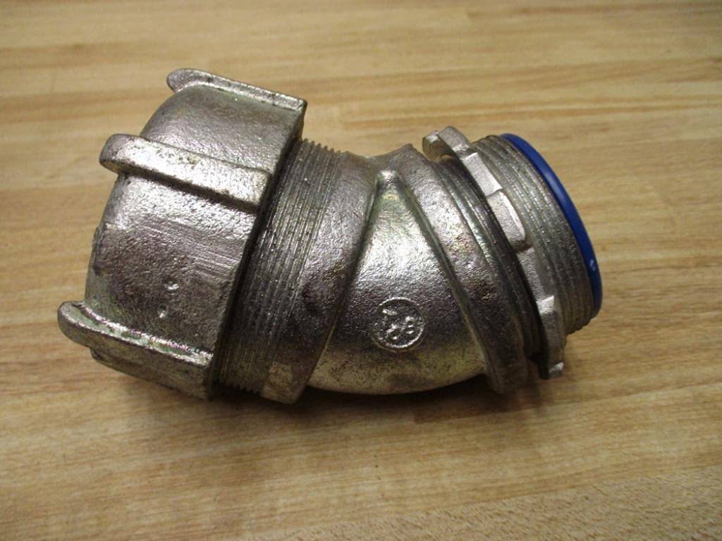 2 inch Trade, Malleable Iron, Angled Threaded Liquidtight Connector
