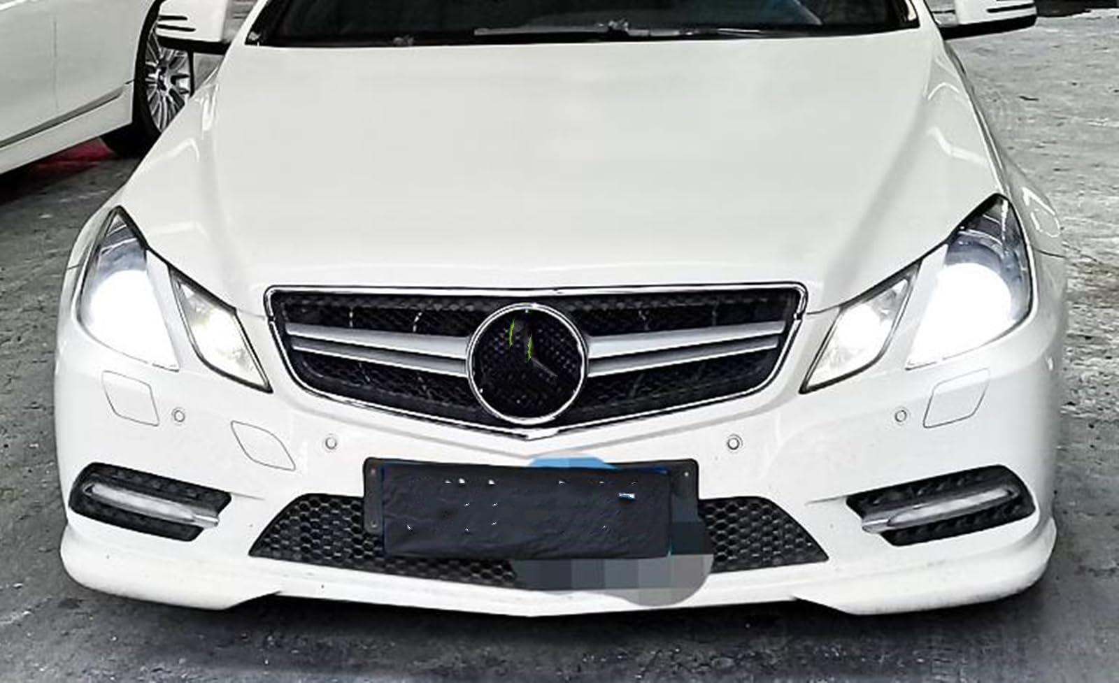 Przednia kratka grillowa do Mercedes Benz klasy E W207 C207 Coupe 2009-2013 czarny srebrny