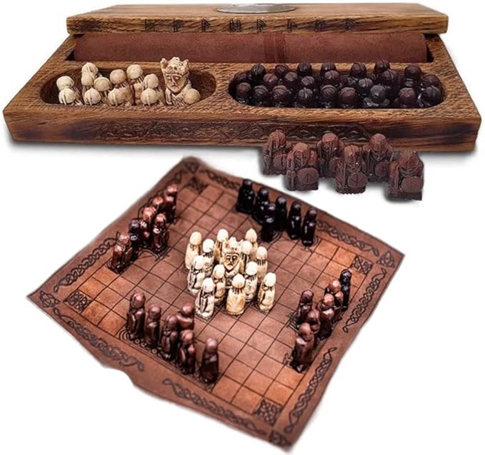 LIUL Hnefatafl Viking Chess Set Viking Chess Yard Game