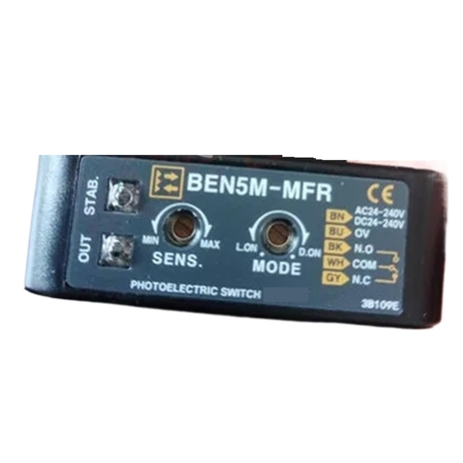 CCCAZ1 BEN5M-MFR AC/DC Retroreflective Photoelectric Switch Sensor