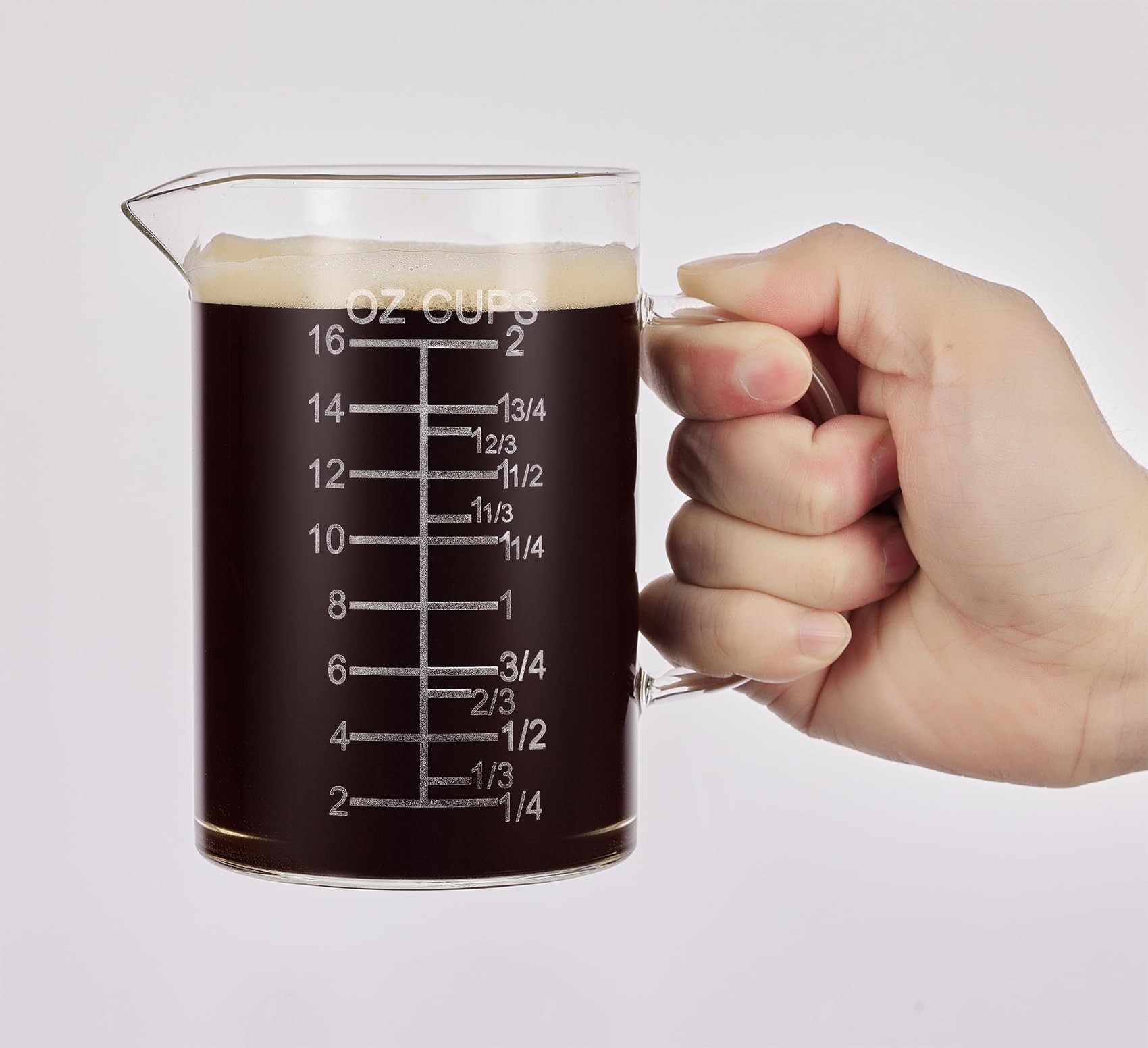 Taza medidora de vidrio graduado grabado, mango aislado, boquilla en forma de V, taza medidora de vidrio de borosilicato alto para cocina o comedor, fácil de leer, 500 ml (16 onzas, 2 tazas)