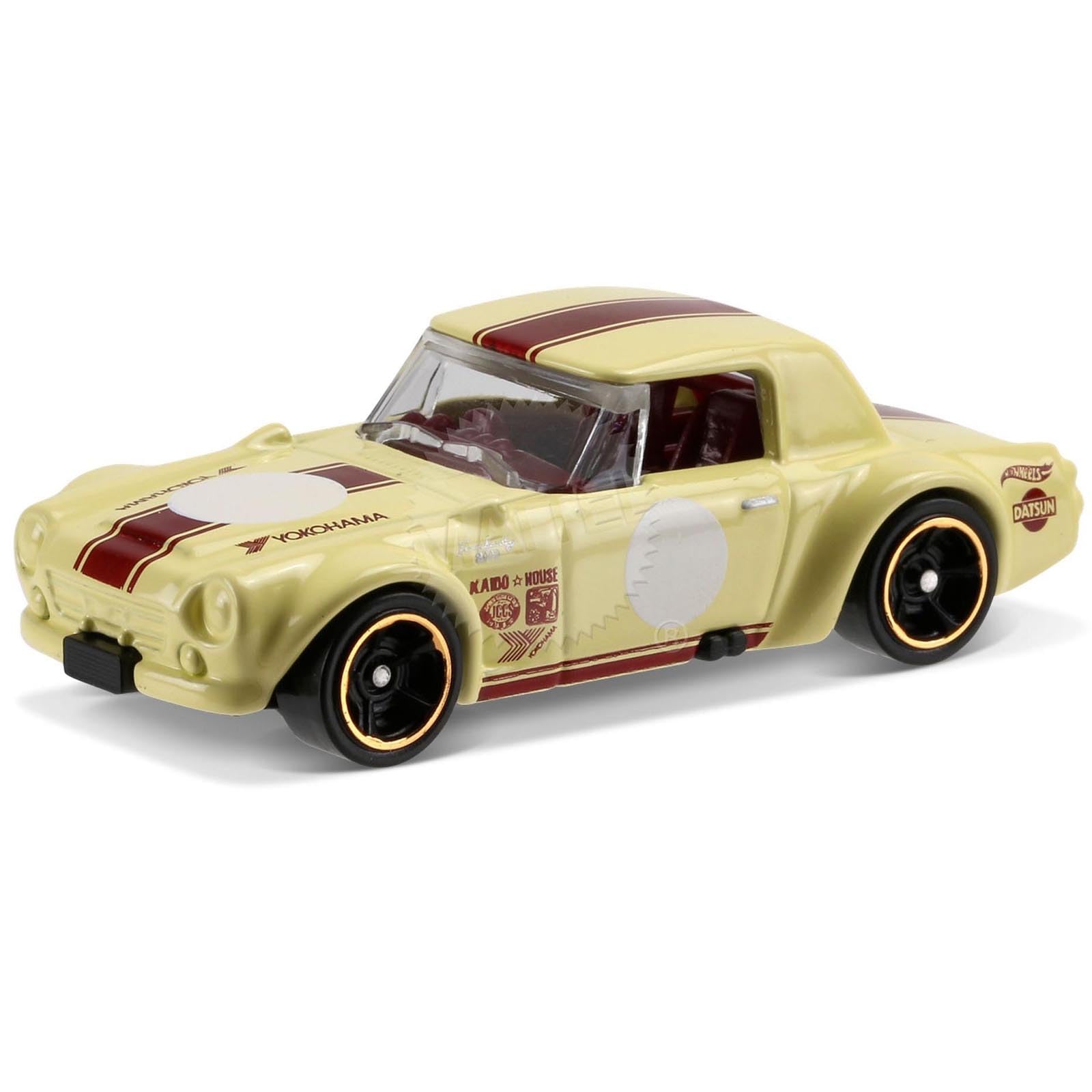 Amazon | Hot Wheels 2017 Legends of Speed Datsun Fairlady 2000 22