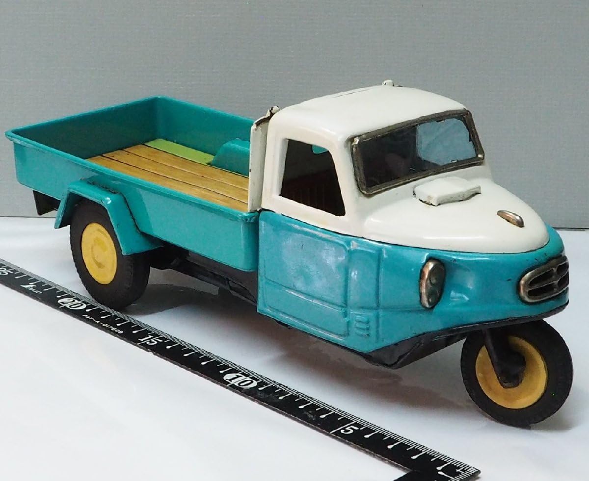 Amazon.co.jp: 萬代屋 オート三輪トラック 白 黄緑 TRUCKブリキ