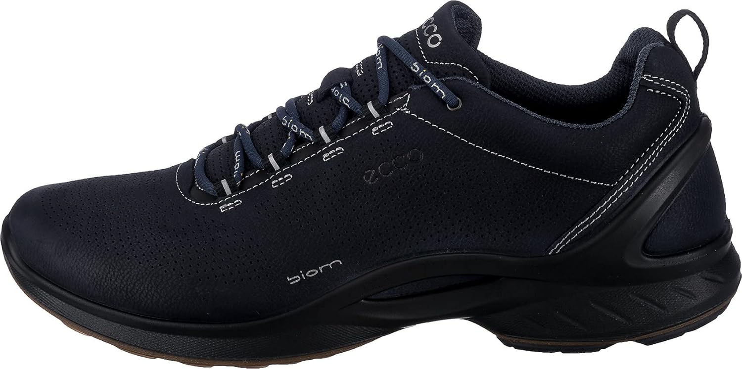 Ecco Men's Biom Fjuel Train Walking Shoe 6-6.5 Navy Perforated