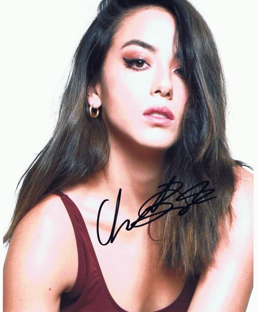 クロエ・ベネット直筆サイン入り2Lサイズ写真…Chloe Bennet… クロエ・ベネット直筆サイン入り2Lサイズ写真…Chloe Bennet…