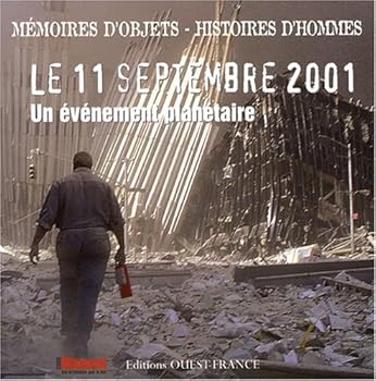 Paperback Mémoires d'objets-Histoire d'hommes : le 11 septembre 2001 [French] Book
