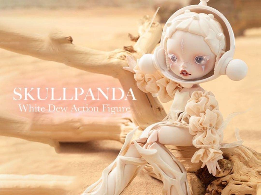 レアフィギュア　SKULLPANDA WHITE DEW アクションフィギュア Amazon.co.jp: SKULLPANDA WHITE DEW アクションフィギュア