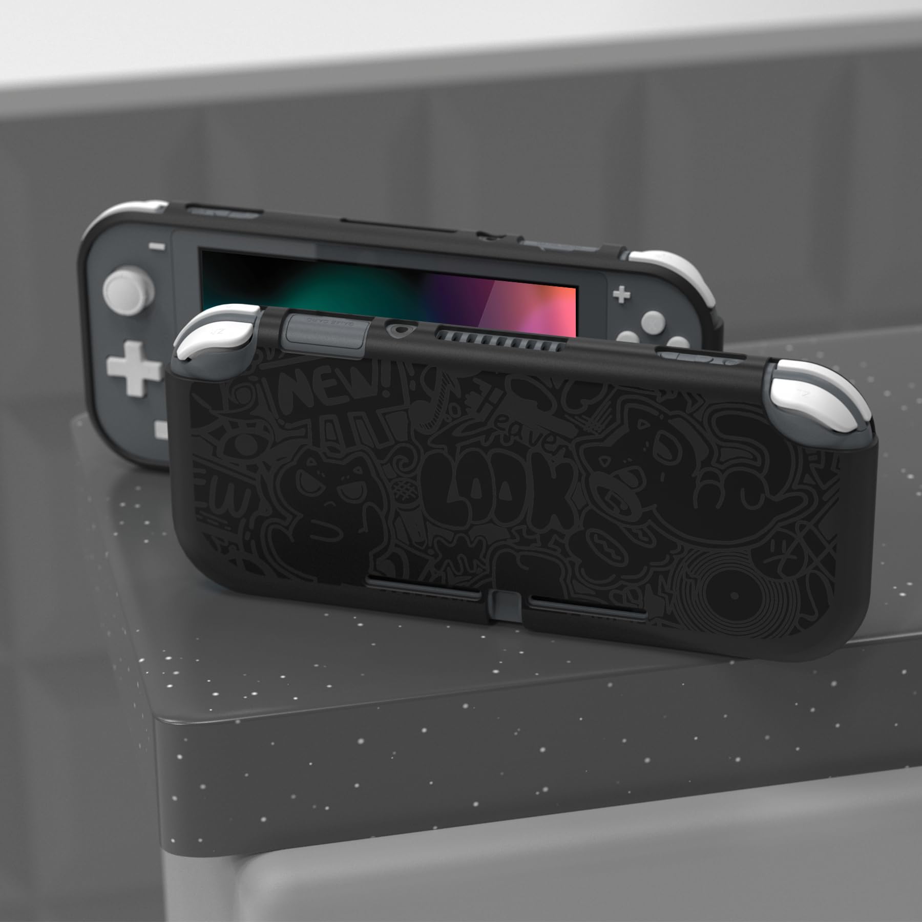 PlayVital Coque pour Switch Lite,Housse de Protection pour Nintendo Switch Lite Console,Étui Silicone TPU Souple Anti-Griffes et Anti-Chocs-VV & Noir