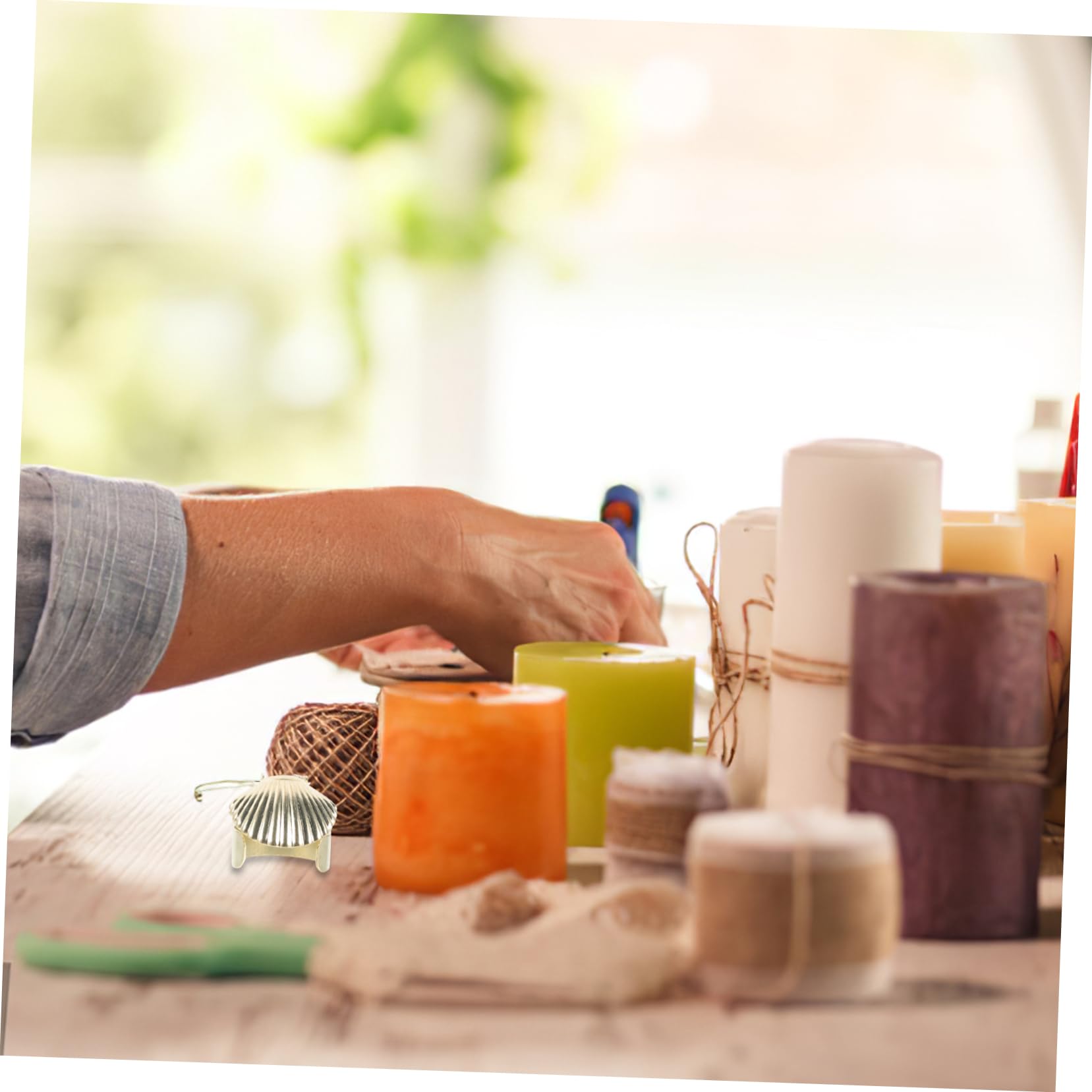 FUNOMOCYA Candle Accessories 4pcs Metal Automatic Candle Extinguishers Snuffer Set Quick Extinguisher