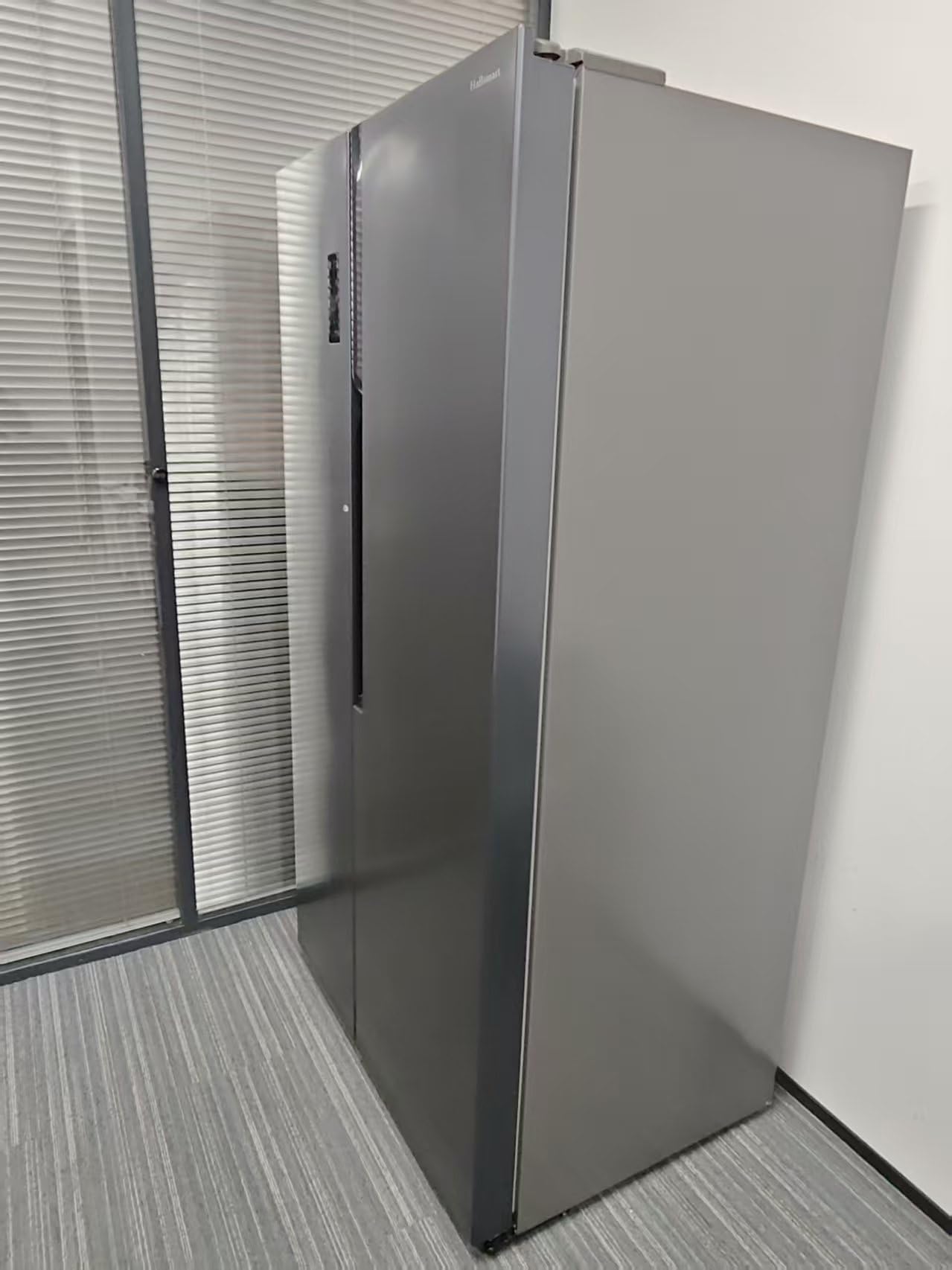 Hallsmart French Door Full Size Counter Depth Refrigerator with Freezer Drawer, 21 cu ft, black on Fridge.com