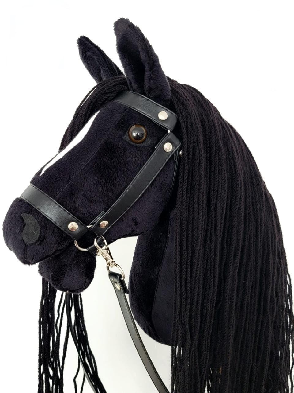 HORSE & toys Steckenpferd Ikar großes Set (Pferd auf einem Stock) + schwarzes Zaumzeug + Zügel (Blakk)