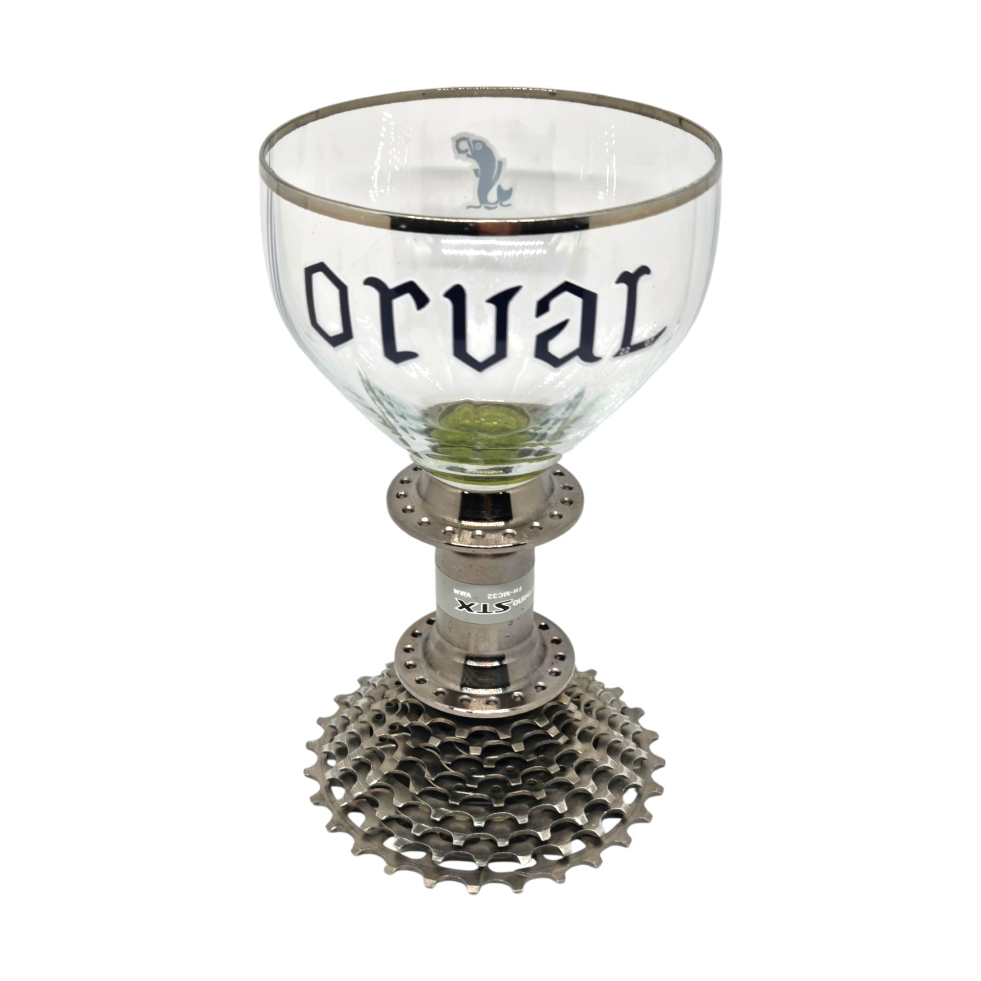 Générique Calice Orval - Art et Design Unique sur Piédestal en Engrenage de Chaîne de Vélo - Verre de Bière Trappiste.