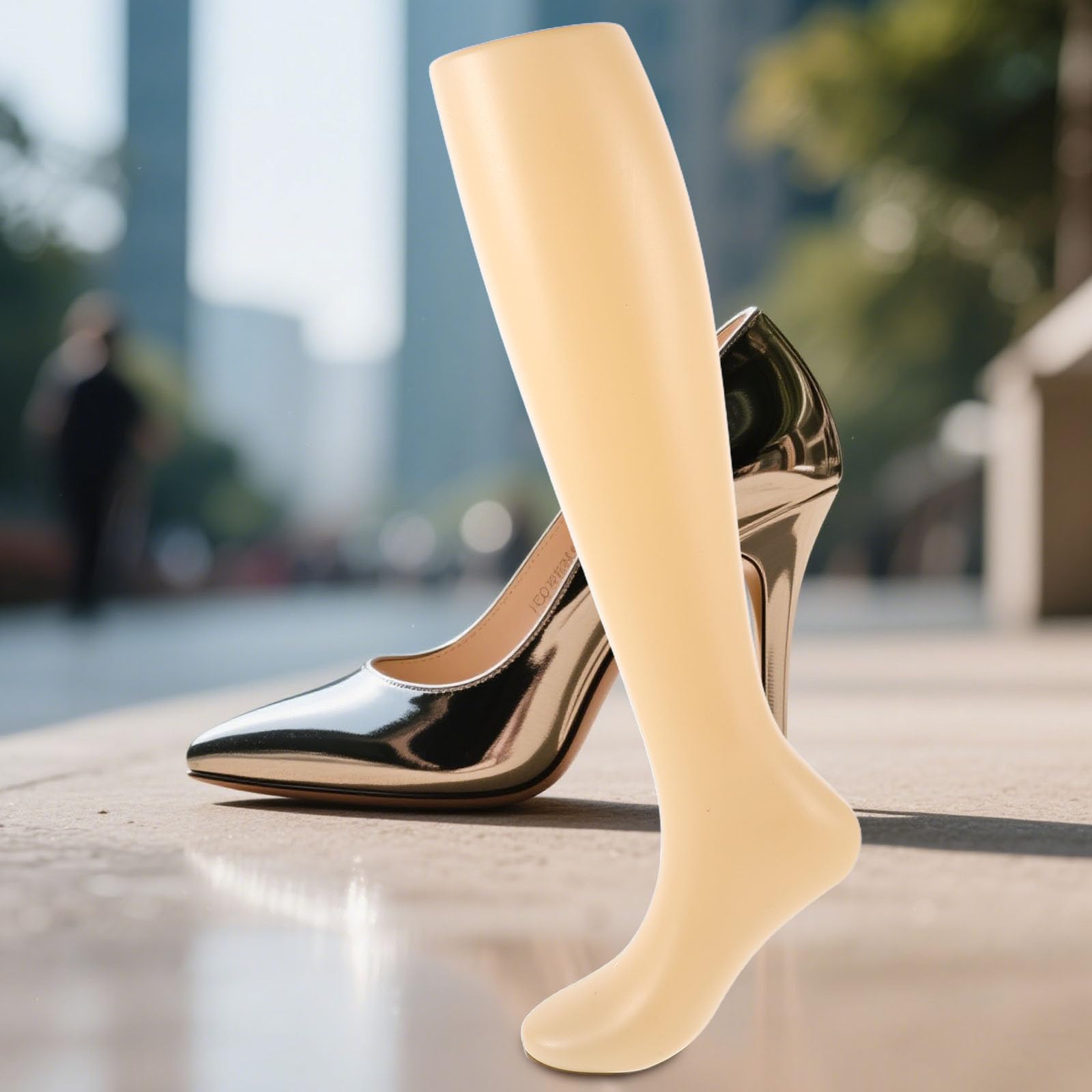 Healeved Fußmodell in Nahtlosem Weibliches aus Kunststoff PE zur Beige Realistisches Stehendes Finish Präsentation Mittelhohen Socken im Laden und Ausstellungen