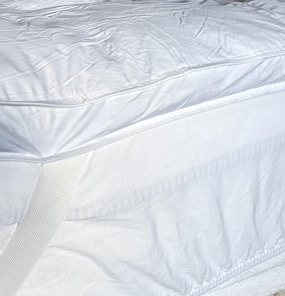 Topper letto matrimoniale Double Soft 160x190cm - alto 7cm, in piuma naturale; tessuto 100% cotone; 4 elastici laterali